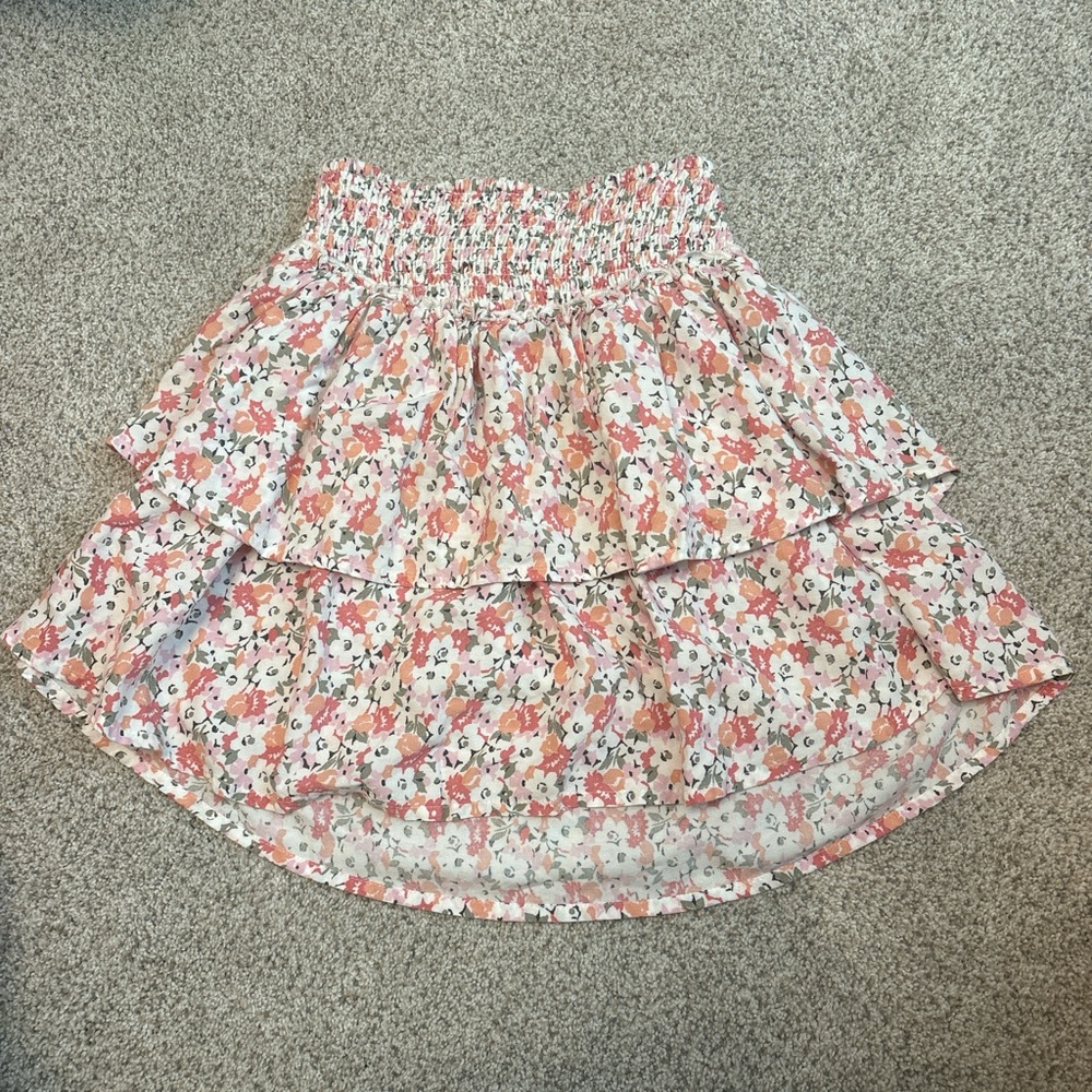 Hollister Floral mini Skirt - Pink and White